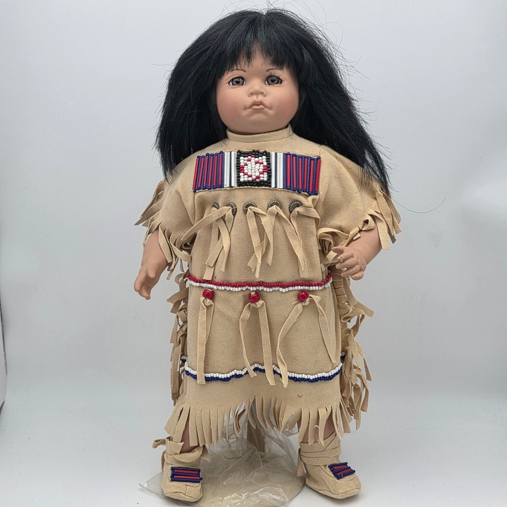 Vtg Hamilton‎ Collection Native American Doll Little Cloud 15" Tan Beaded Fringe - Picture 2 of 16